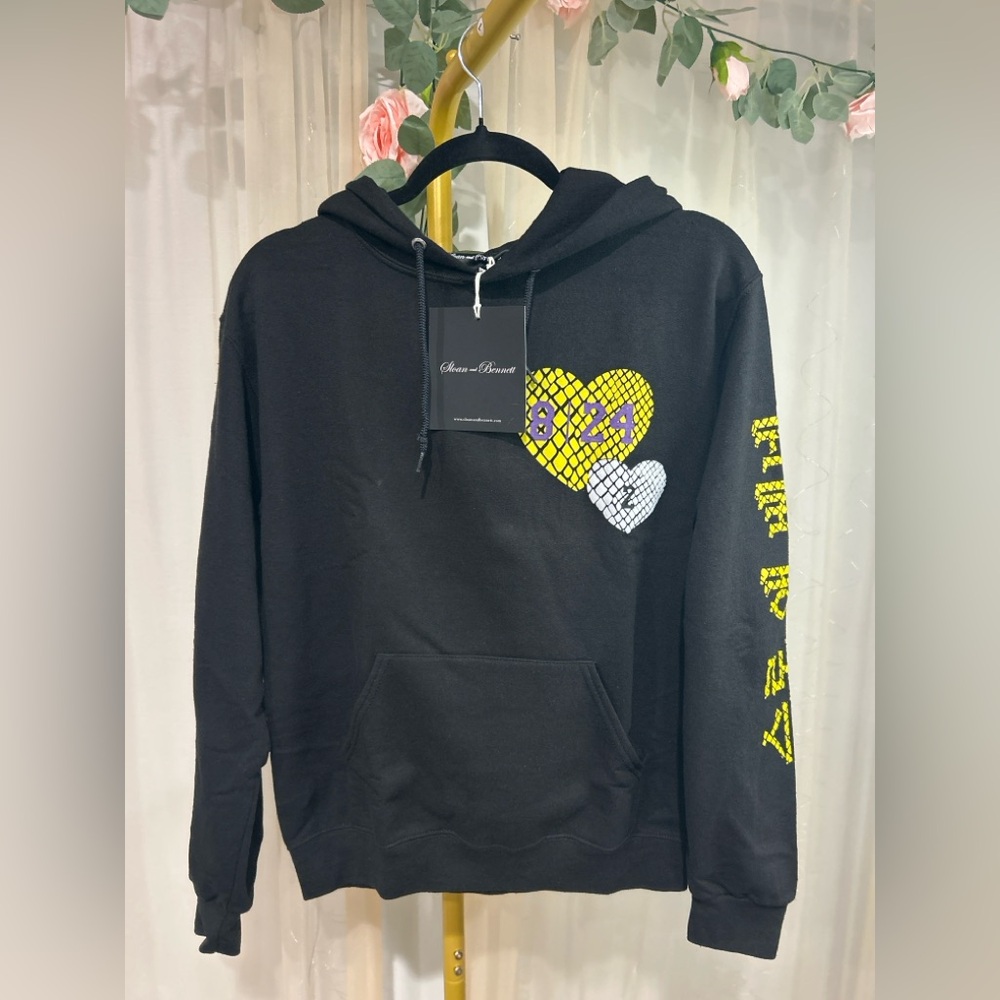 Sloan & Bennett 824 Kobe & Gigi Tribute Hoodie Black Graphic Streetwear NWT